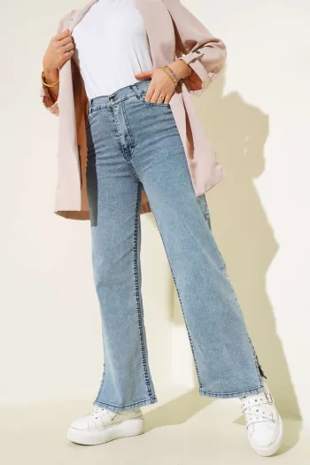 Stone-Embellished Side Pocket Denim Pants in Ice Blue