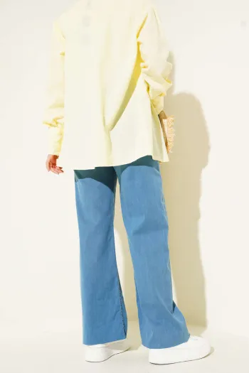 Loose Fit Ripped Hem Jeans Light Blue