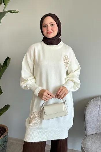 Leaf Stone White Knitted Sweater