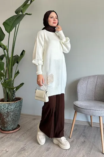 Leaf Stone White Knitted Sweater