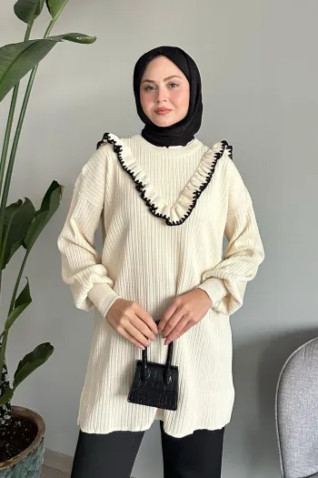 Elegant Ruffle Stitch Design Ecru Knit Sweater for Cozy Style
