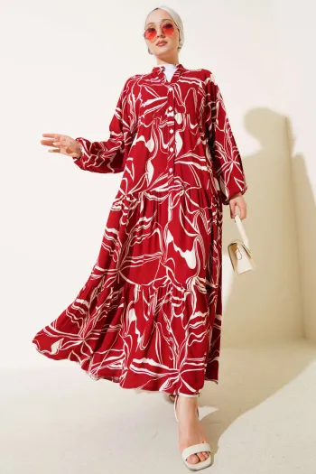 Burgundy Dress with Hakim Collar and Detailed Pattern