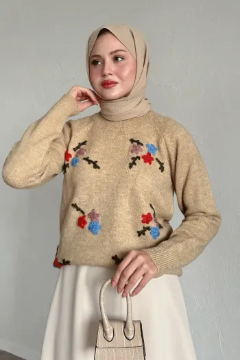 Flower Embroidered Cozy Sweater Camel