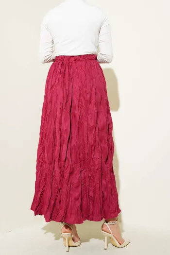 Belted Pleated Crinkled Skirt in Burgundy
