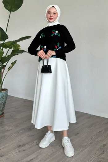 Embroidered Floral Plush Sweater Black