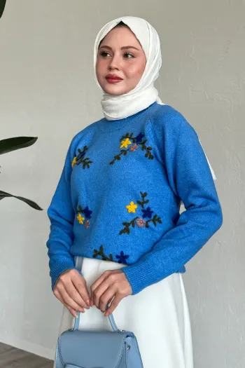 Floral Embroidered Plush Sweater Blue