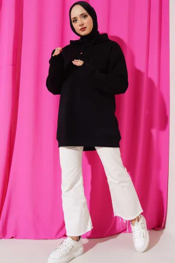 سويت شيرت نصف كُبس من ثلاثة خيوط - أسود