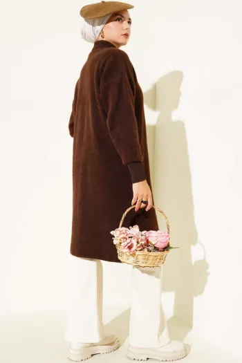 كارديجان بني محبوك بأزرار معدنية