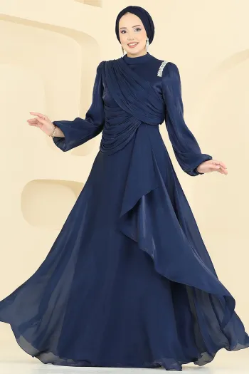فستان سهرة من الأورغنزا بستايل مدرج باللون navy