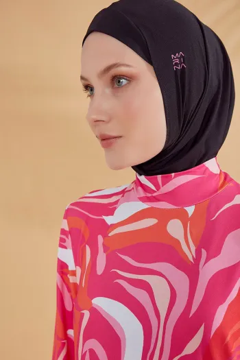ملابس سباحة منقوشة مغطاة بالكامل مع حجاب باللون الفوشيا
