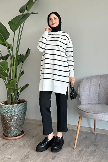 Basic White Striped Knit Tunic