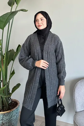 سترة صوفية من القطنيات المضلع باللون الفحمي للراحة الدافئة
