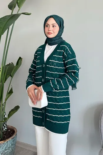 Cardigan de punto verde petróleo con patrón de diamantes y rayas