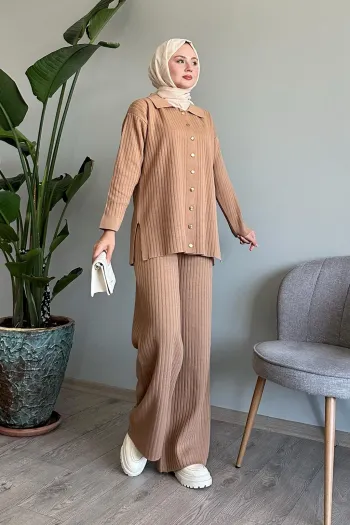 Camel Knit Sweater Set with Ribbing and Buttons