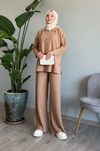 Camel Knit Sweater Set with Ribbing and Buttons