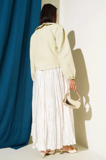 Baby Bow Collar Short Shirt Beige