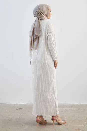 Cream coloured maxi knit dress with turtleneck neck