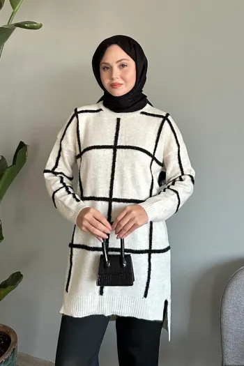 White knitted blouse with black shiny stripes