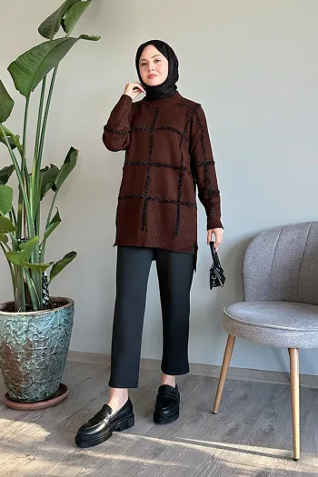 Brown knitted blouse with shiny black stripes